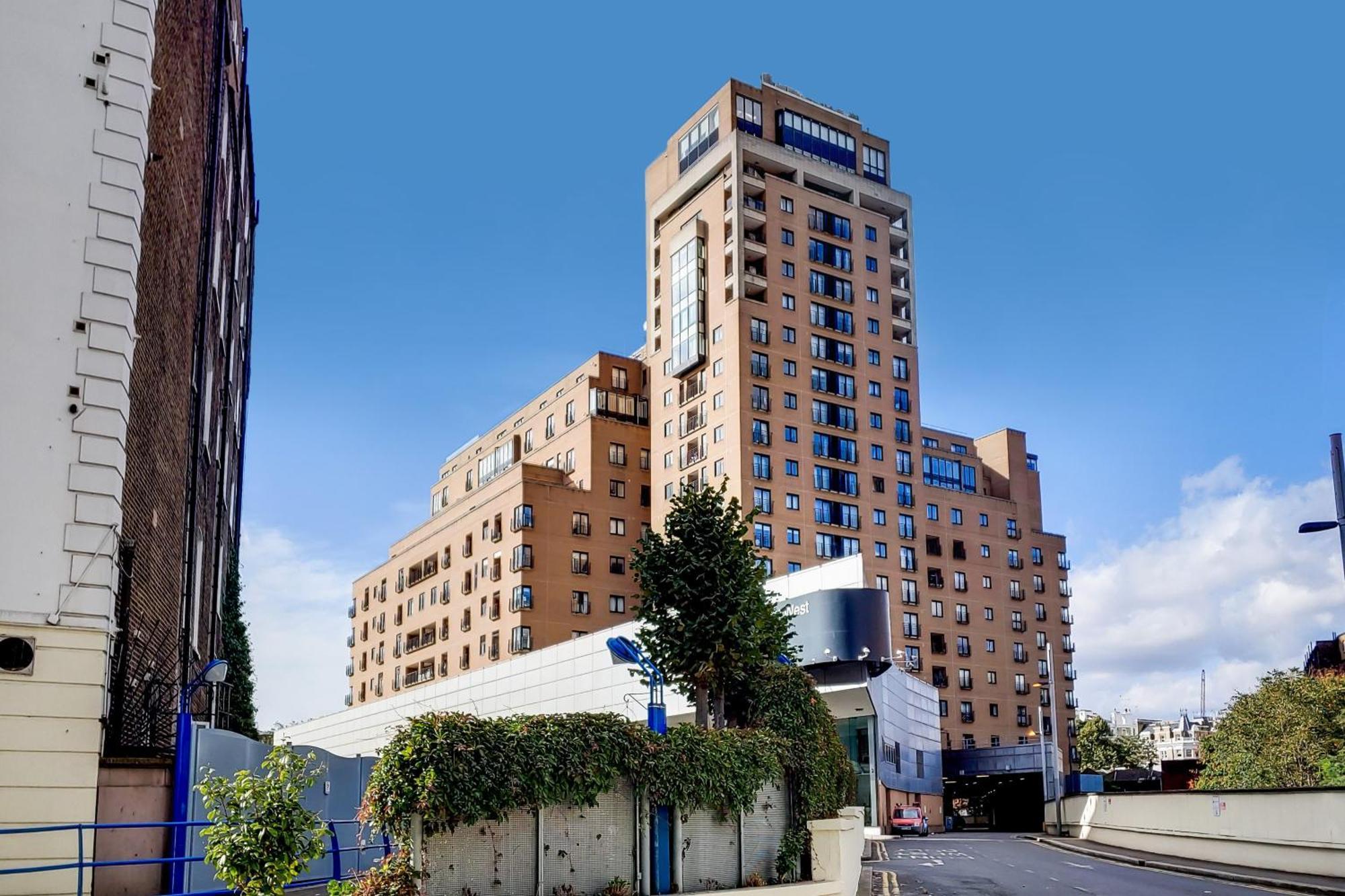 South Kensington - Point West Residences 런던 외부 사진